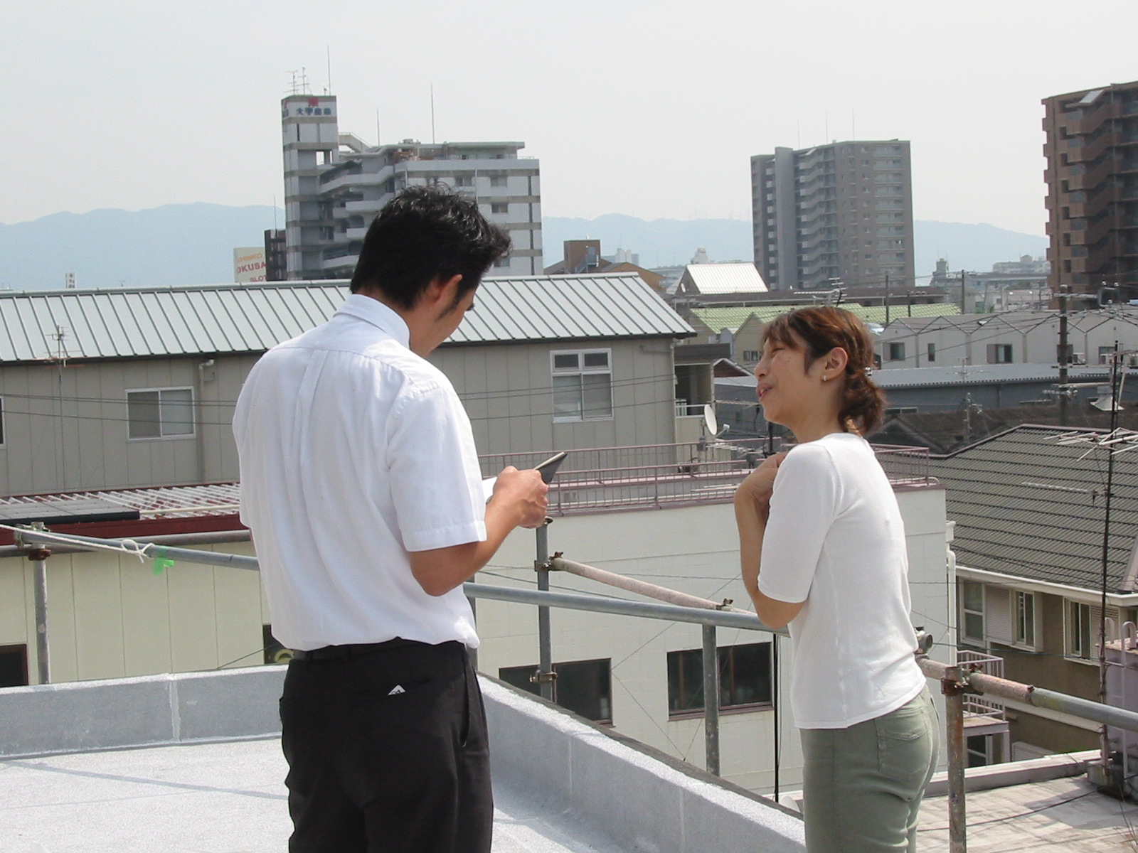 お客様との打ち合わせ